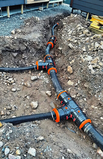 https://plumberduncraig.com.au/uploads/2025/06/commercial-plumbing-100656.jpg