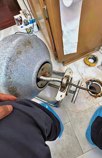 https://plumberduncraig.com.au/uploads/2025/06/emergency-plumbing-877321.jpg