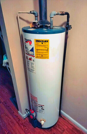 https://plumberduncraig.com.au/uploads/2025/06/hot-water-375140.jpg